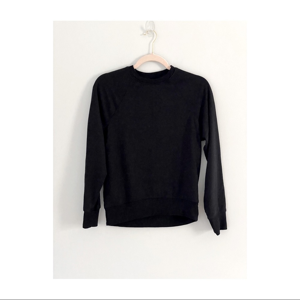 H&M Crew Black Sweater